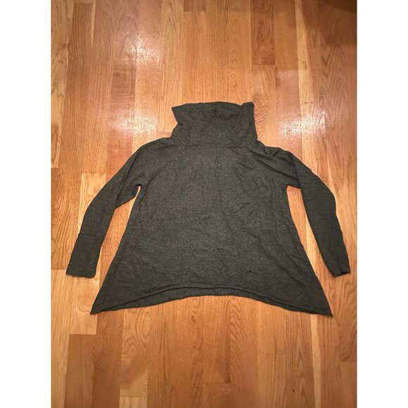 Green QI Cashmere Turtleneck SIze M - Picture 2 of 9